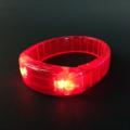 LIGHT-UP BRACELET - RED -BATTERIES (3 x AG3) INCLUDED - REPLACABLE
